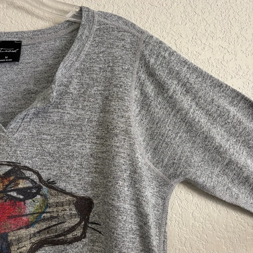 Inoah Sweater Top Womens M Graphic Dapper Dog Split Vneck Hi Lo Dachshund Gray - Picture 5 of 13